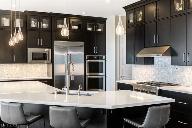 294 Besame Court, Las Vegas, NV 89138