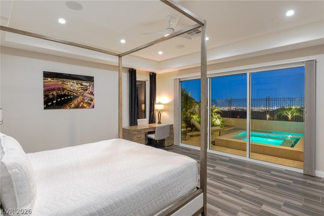 294 Besame Court, Las Vegas, NV 89138