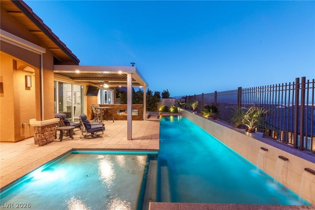 294 Besame Court, Las Vegas, NV 89138