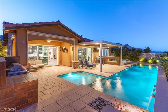 294 Besame Court, Las Vegas, NV 89138