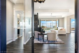 294 Besame Court, Las Vegas, NV 89138