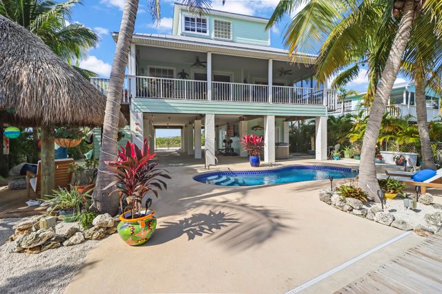 537 Heck Avenue, Little Torch Key, FL 33042