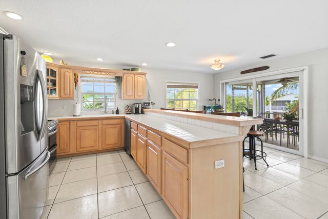 537 Heck Avenue, Little Torch Key, FL 33042