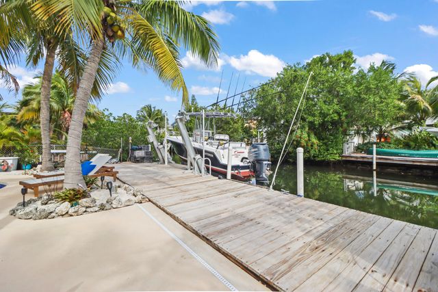 537 Heck Avenue, Little Torch Key, FL 33042