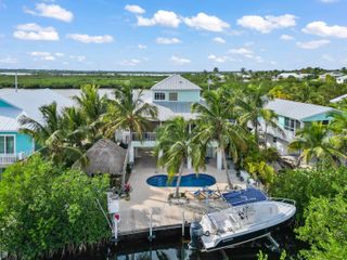 537 Heck Avenue, Little Torch Key, FL 33042