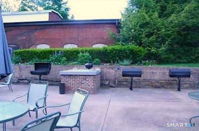 222 Williams Street East 331, Glastonbury, CT 06033