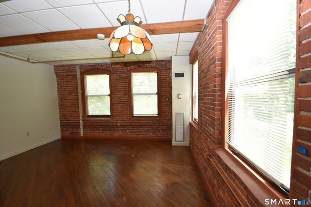 222 Williams Street East 331, Glastonbury, CT 06033