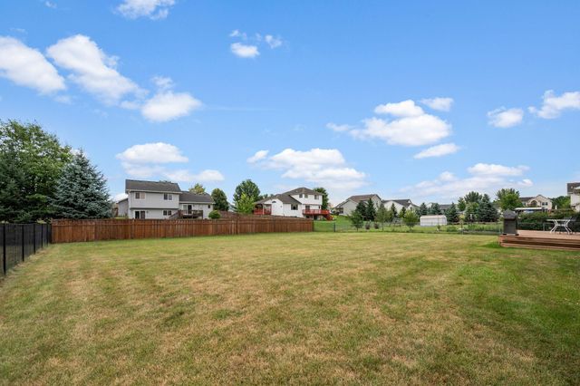6194 Karmen Avenue NE, Albertville, MN 55301
