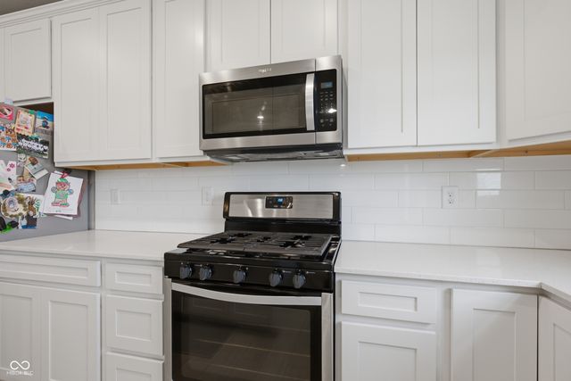 7183 Oak Trace Lane, Brownsburg, IN 46112