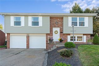 3000 Artfield St, Lower Burrell, PA 15068