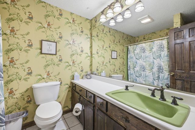 422 Bonifacious Road, Tunnel Hill, GA 30755