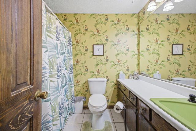 422 Bonifacious Road, Tunnel Hill, GA 30755