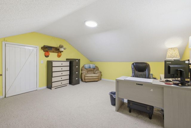422 Bonifacious Road, Tunnel Hill, GA 30755