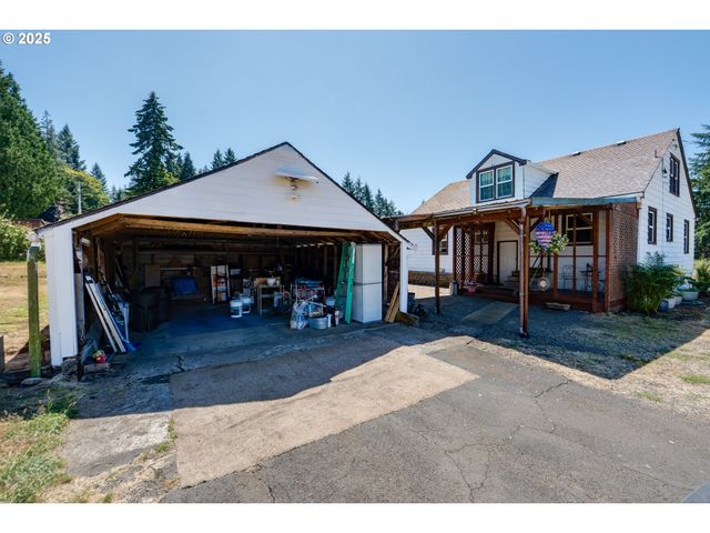 92289 SVENSEN MARKET Rd, Astoria, OR 97103