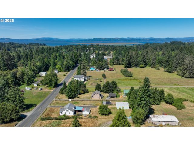 92289 SVENSEN MARKET Rd, Astoria, OR 97103