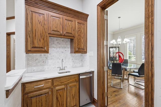 627 Prestwick Court, Coppell, TX 75019