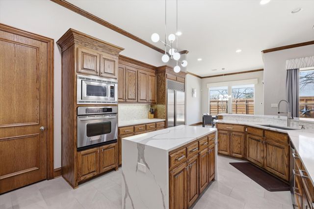 627 Prestwick Court, Coppell, TX 75019