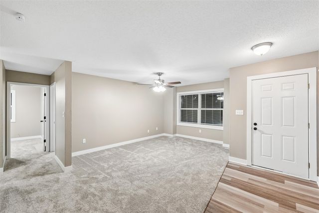 604 3rd Street NW, Altoona, IA 50009