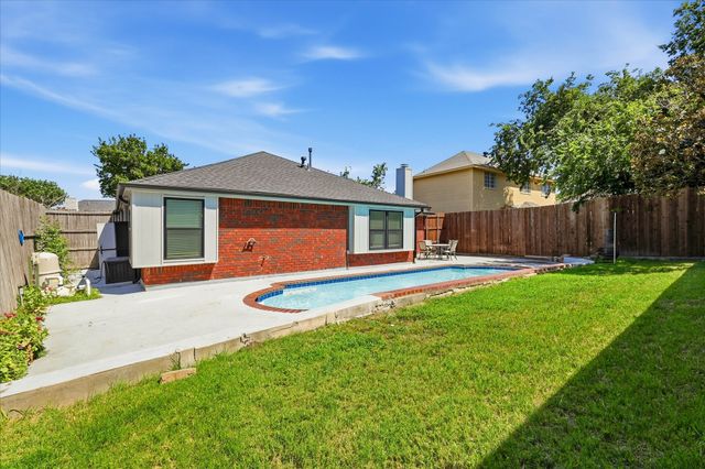 4933 Marcus Drive, Flower Mound, TX 75028