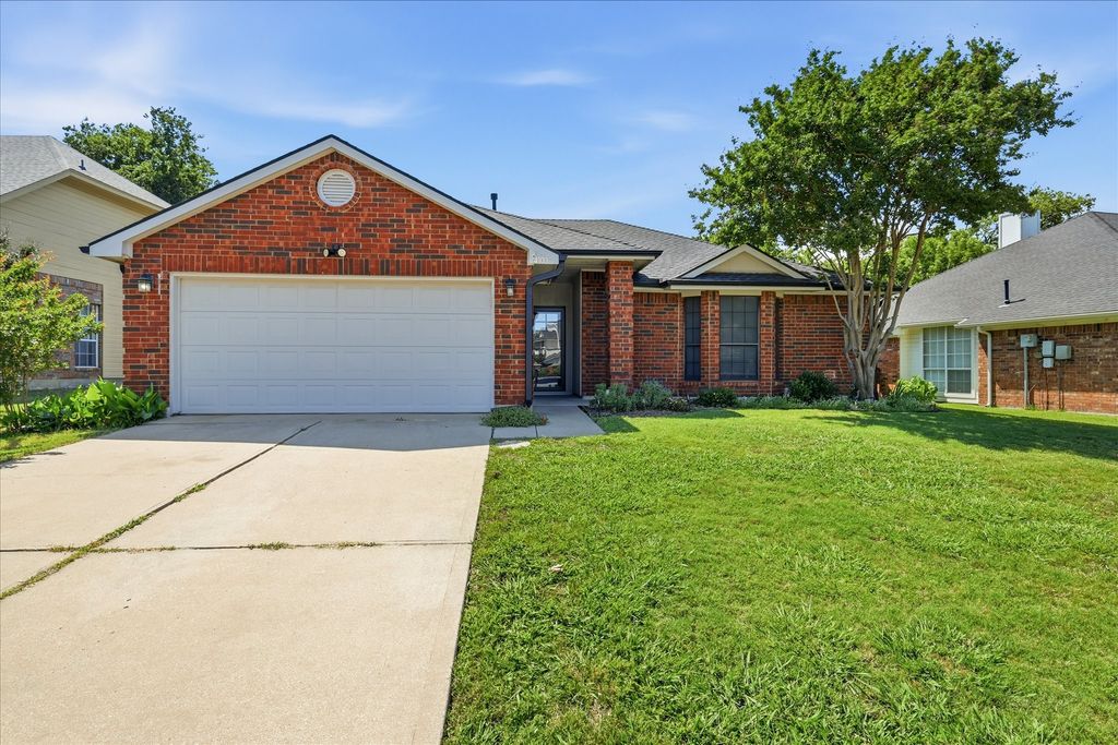 4933 Marcus Drive, Flower Mound, TX 75028