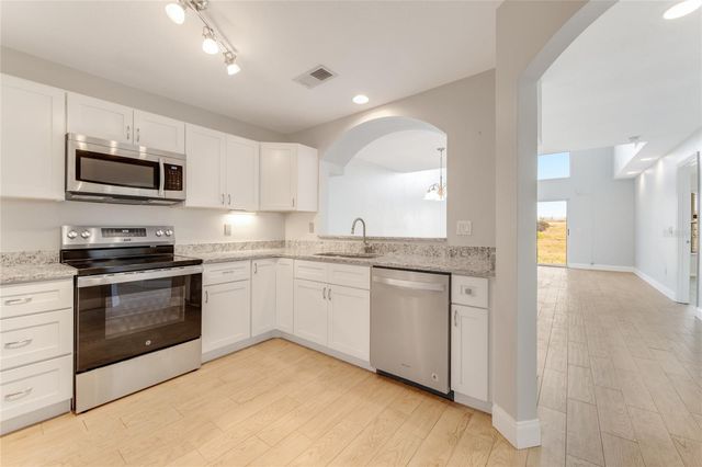 3070 OCEAN SHORE BOULEVARD, Ormond Beach, FL 32176