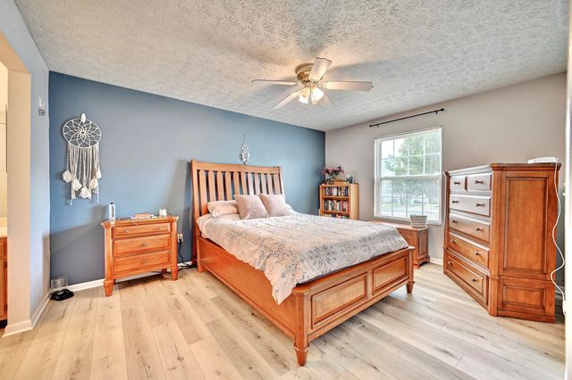 6949 Parkview Drive, Florence, KY 41042