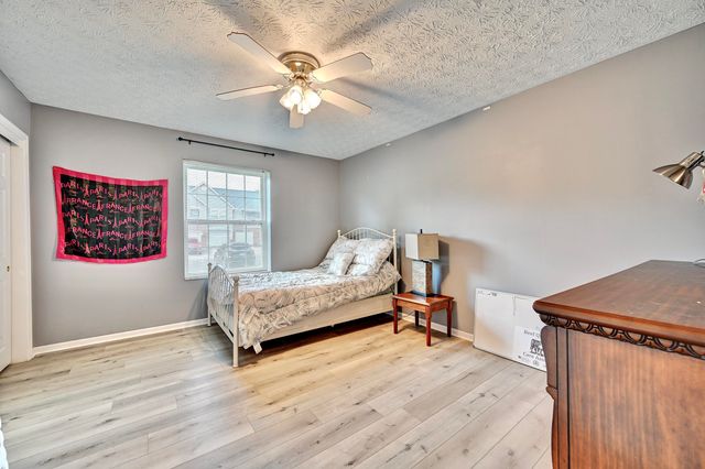 6949 Parkview Drive, Florence, KY 41042