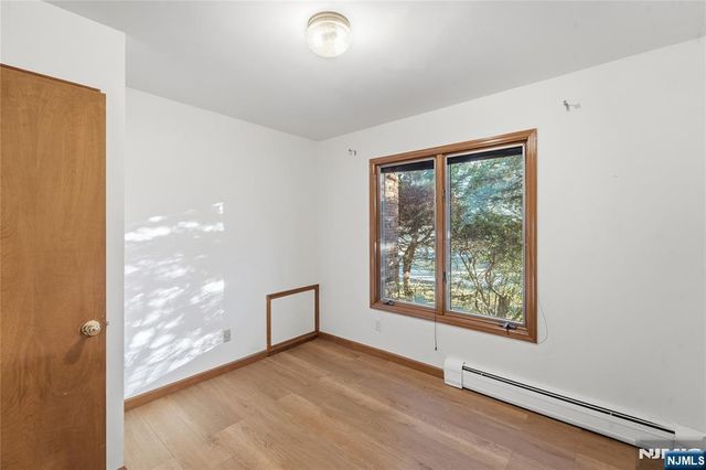325 High Street, Closter, NJ 07624