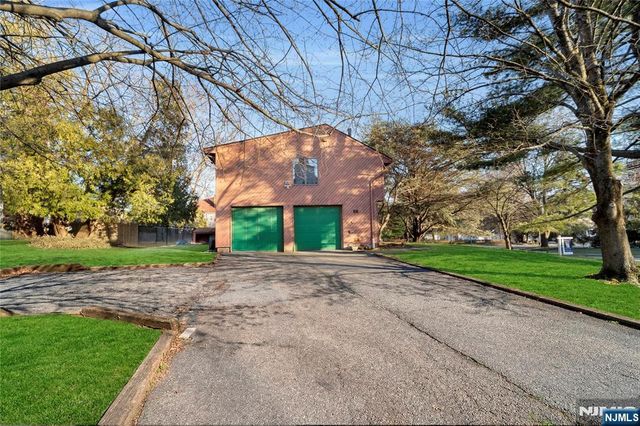 325 High Street, Closter, NJ 07624