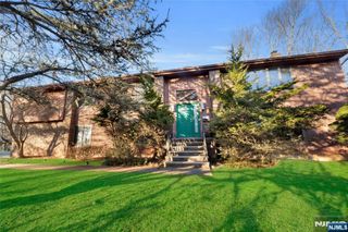 325 High Street, Closter, NJ 07624