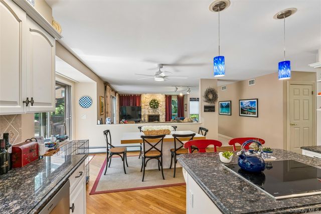 8 Deanna Court, Dix Hills, NY 11746
