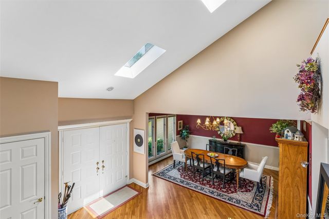 8 Deanna Court, Dix Hills, NY 11746
