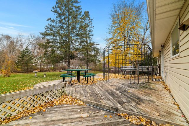 101 Deppiesse ROAD, Random Lake, WI 53075