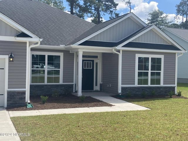 1306 Caracara Drive Model Home, New Bern, NC 28560