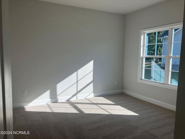 1306 Caracara Drive Model Home, New Bern, NC 28560