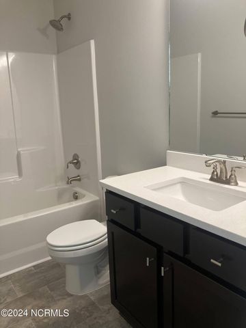 1306 Caracara Drive Model Home, New Bern, NC 28560