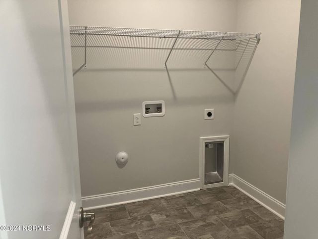 1306 Caracara Drive Model Home, New Bern, NC 28560