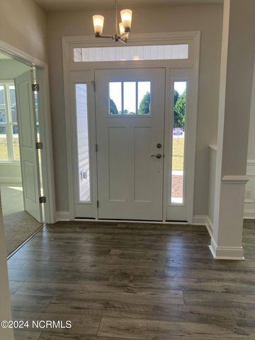 1306 Caracara Drive Model Home, New Bern, NC 28560