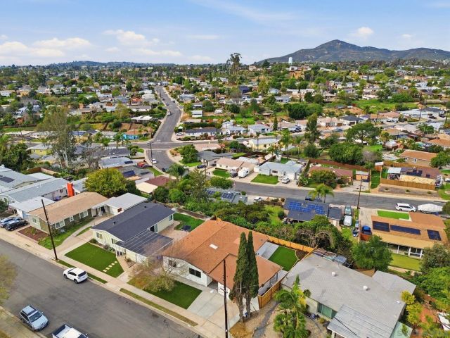 9348 Horton Dr, La Mesa, CA 91942