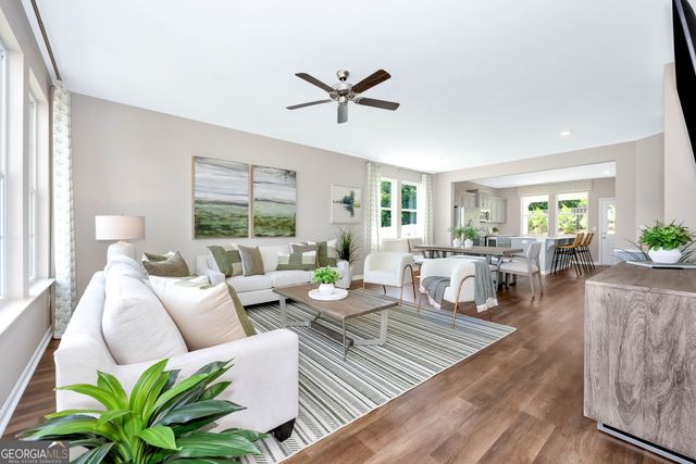 200 Ivy Glen, Perry, GA 31069