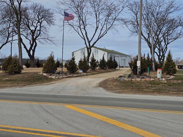 15618 Harmony Road, Huntley, IL 60142