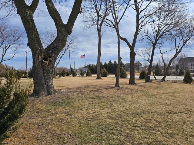 15618 Harmony Road, Huntley, IL 60142