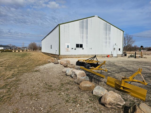 15618 Harmony Road, Huntley, IL 60142