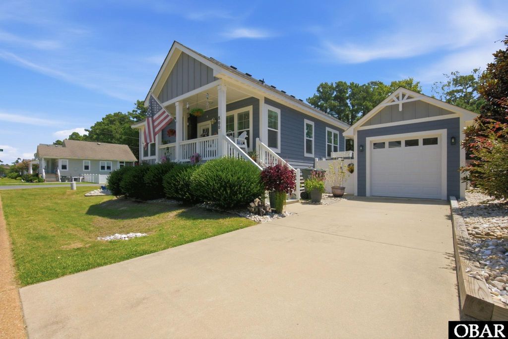 Image 39 of property listing at 800 Lindsey Lane, Manteo, NC 27954