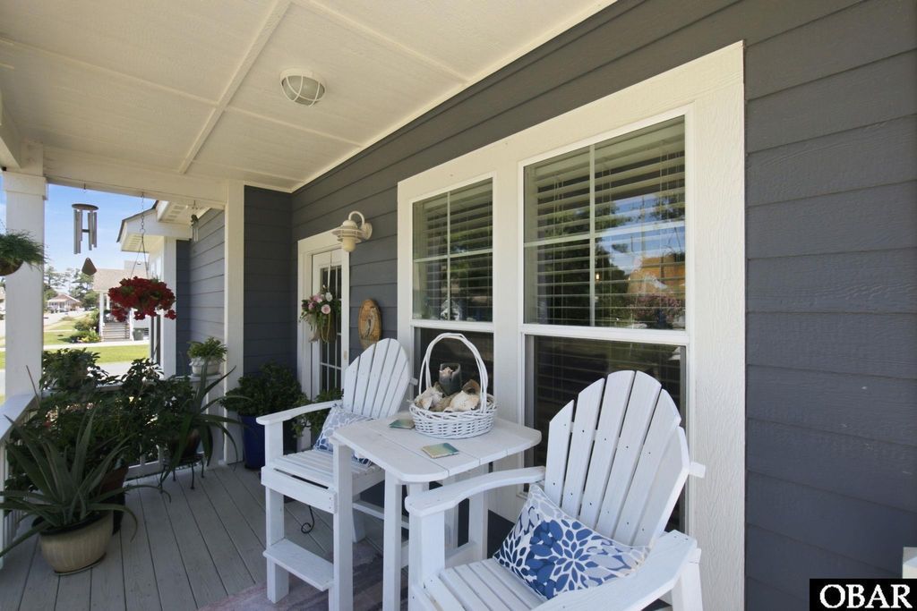 Image 40 of property listing at 800 Lindsey Lane, Manteo, NC 27954