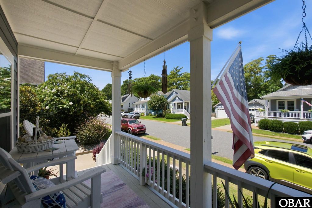 Image 41 of property listing at 800 Lindsey Lane, Manteo, NC 27954