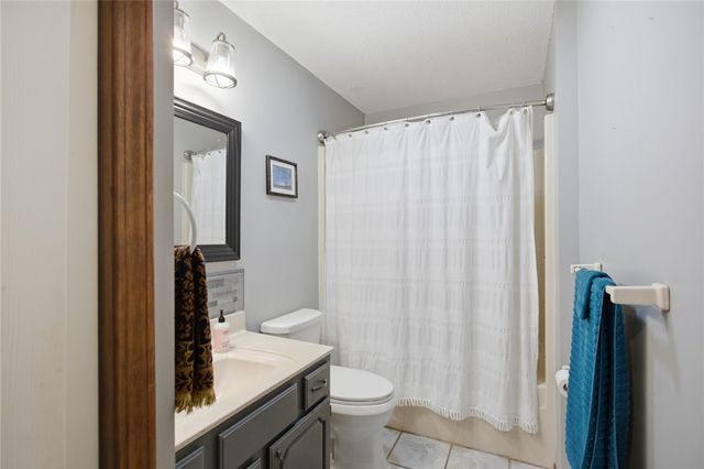 502 Leprechaun Lane, Westminster, SC 29693