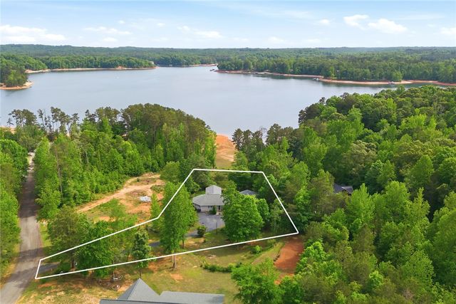 502 Leprechaun Lane, Westminster, SC 29693