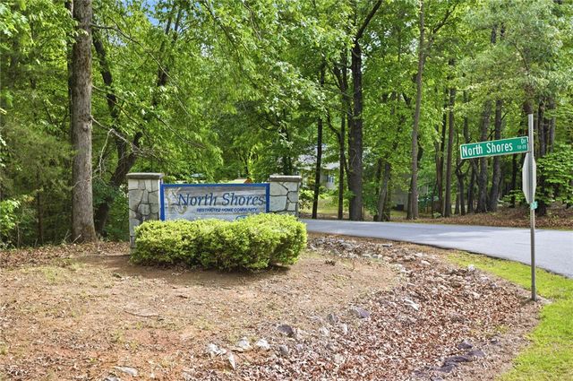 502 Leprechaun Lane, Westminster, SC 29693