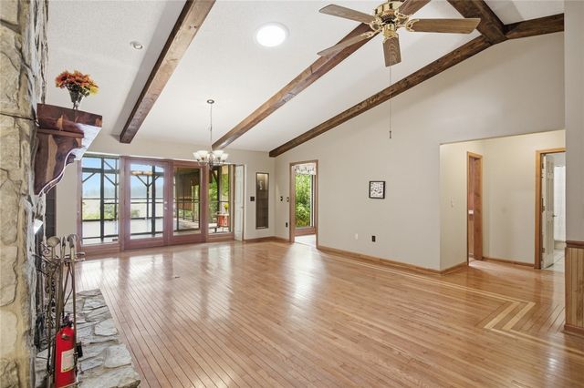 502 Leprechaun Lane, Westminster, SC 29693